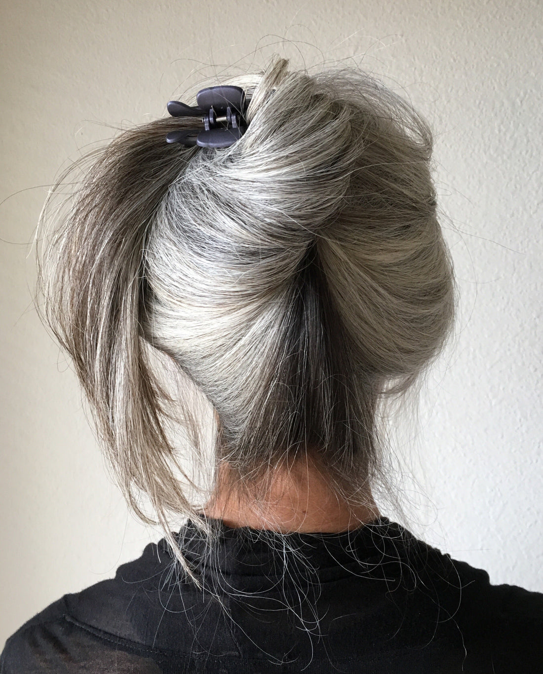 Gerçek Renginiz Parlasın Beyaz Saçlara Doğal Çözüm